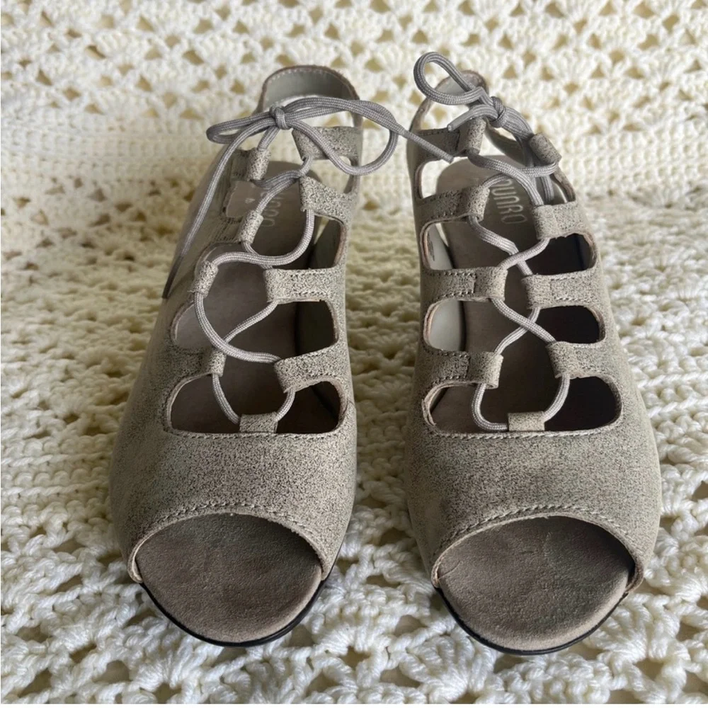 Munro | Jillie Gray Lace-Up Heeled Sandals | size 9 | NIB